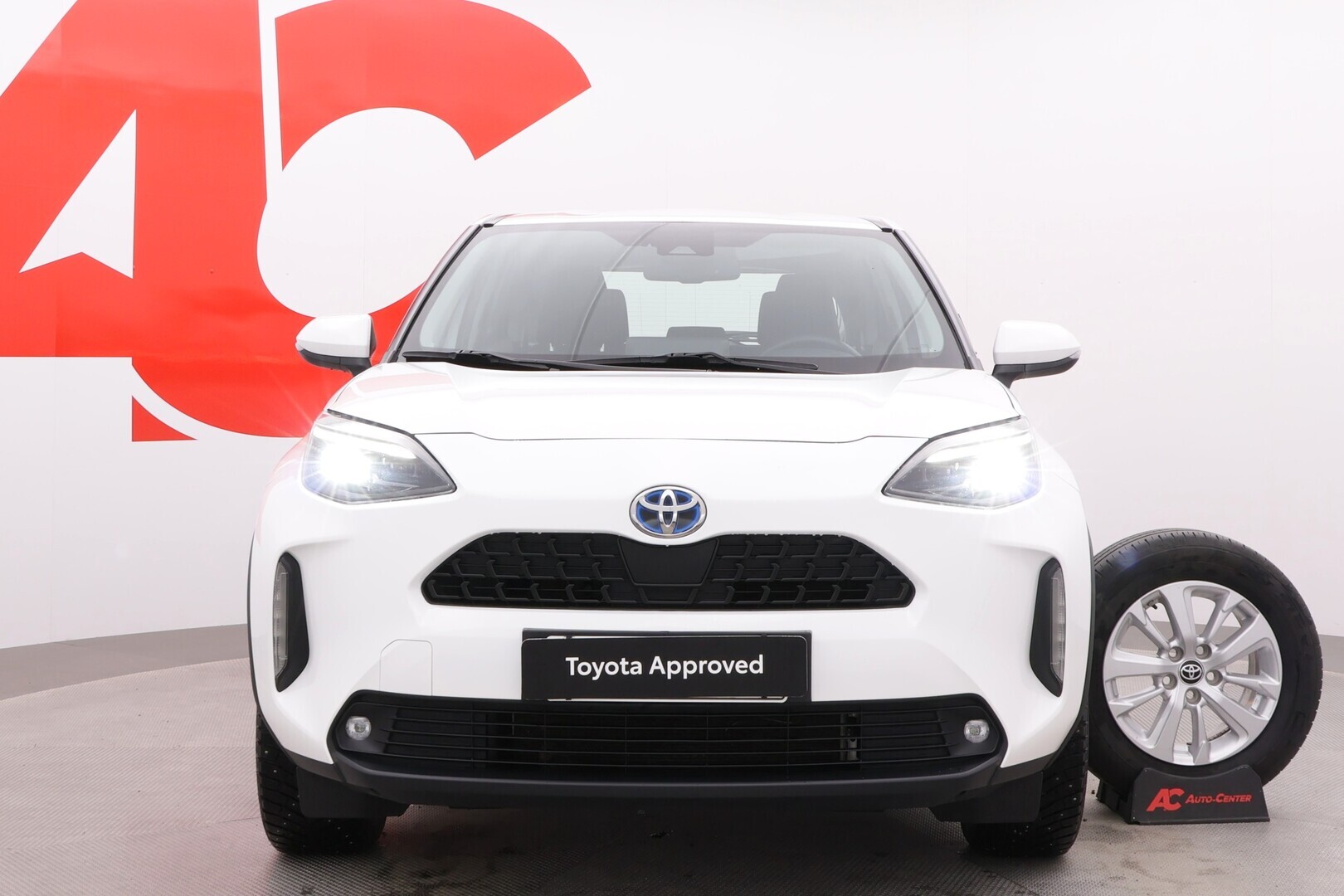 TOYOTA Yaris Cross 2022
