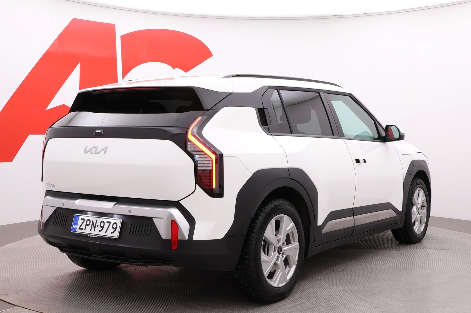 KIA EV3 2025