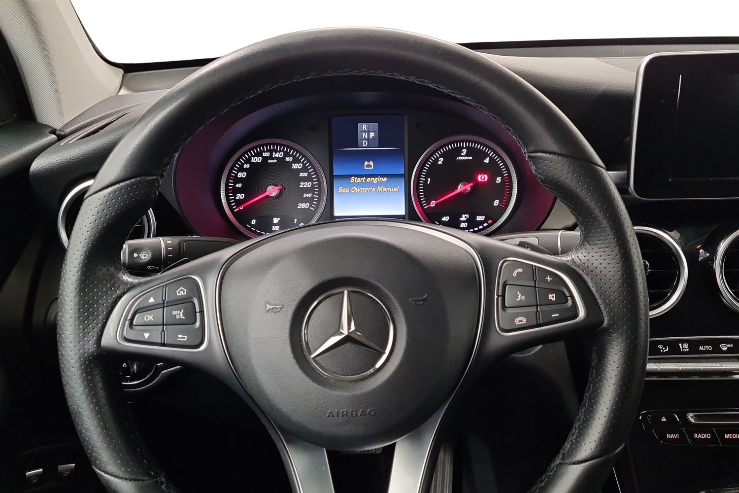 MERCEDES-BENZ GLC 2016