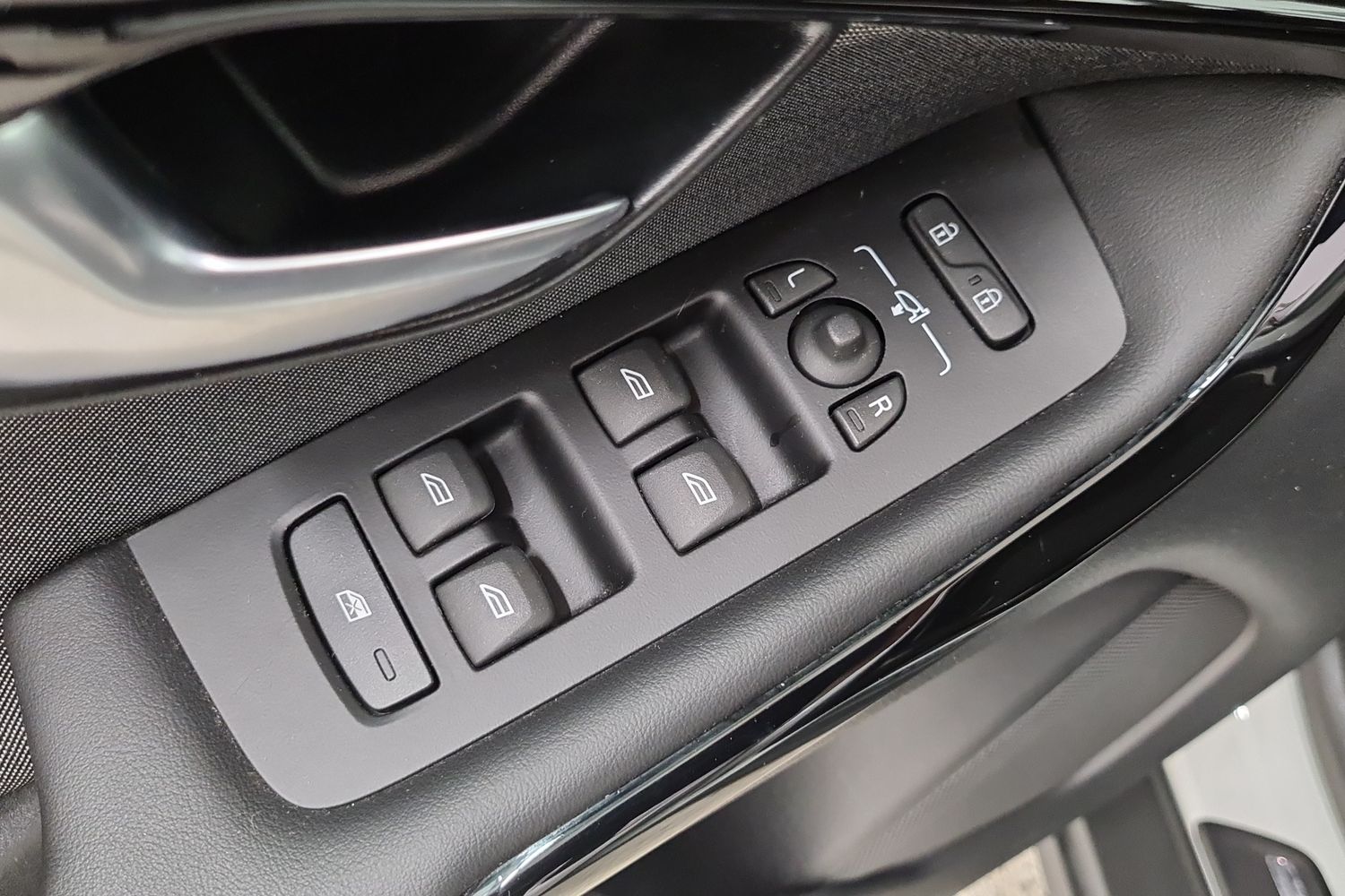 VOLVO V40 Cross Country 2019