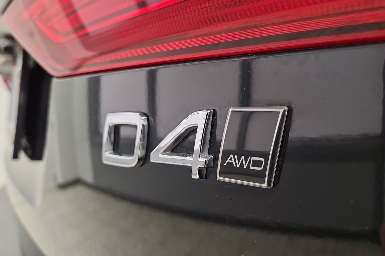 VOLVO XC60 2018
