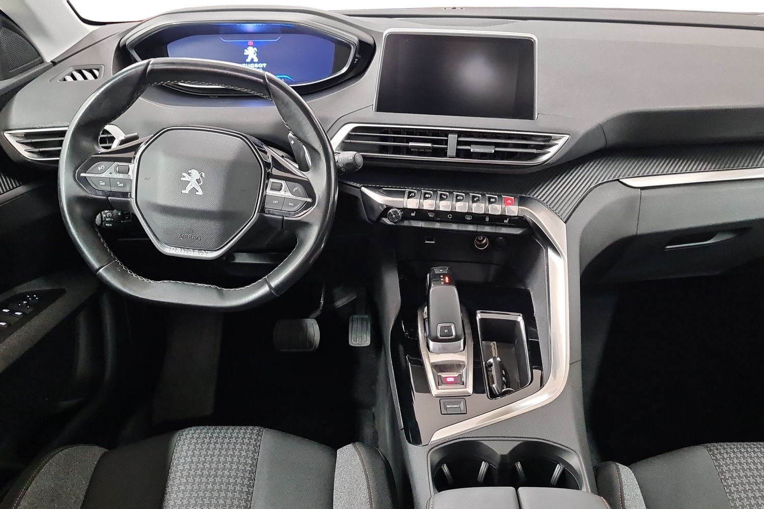PEUGEOT 3008 2019