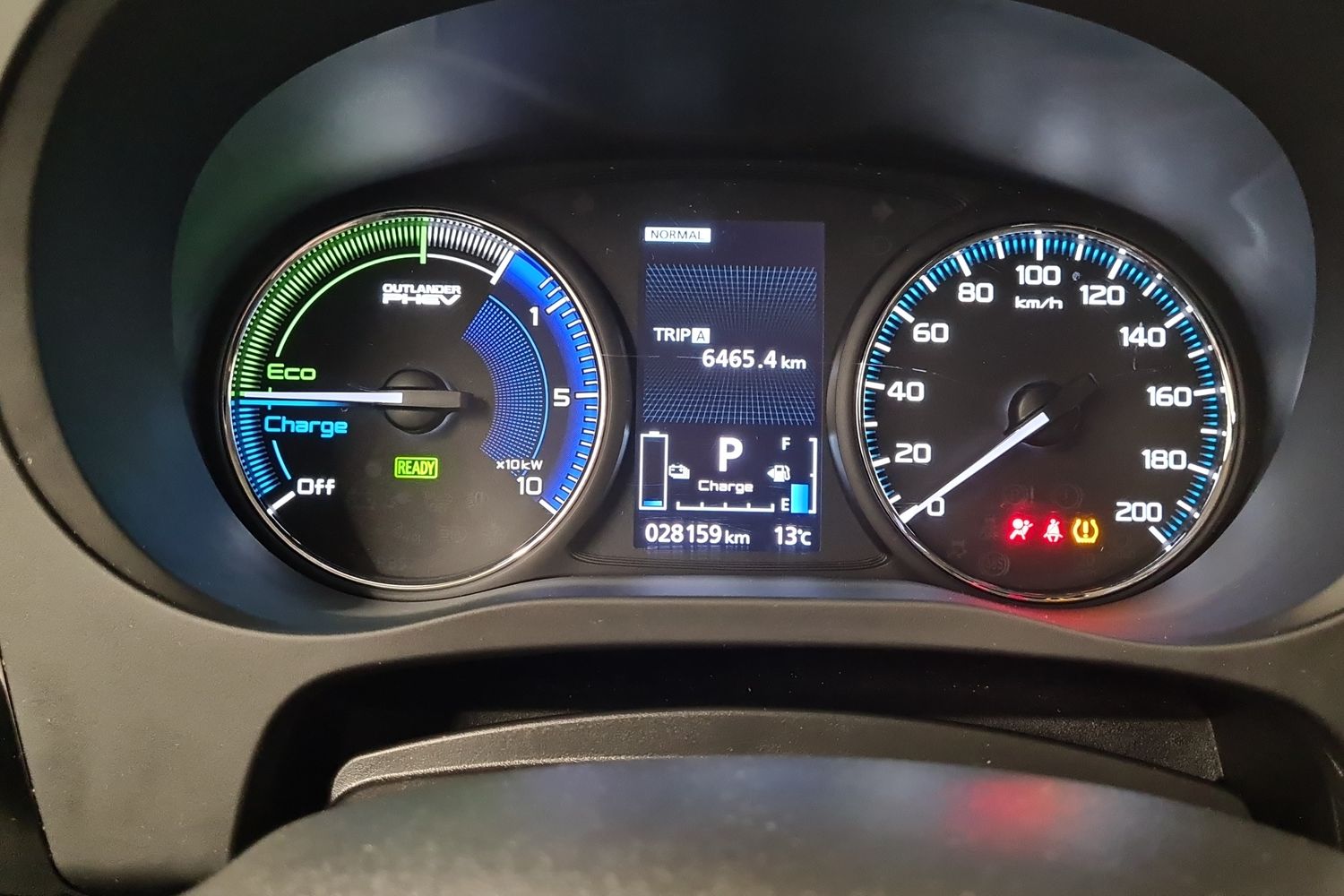 MITSUBISHI OUTLANDER PHEV 2019