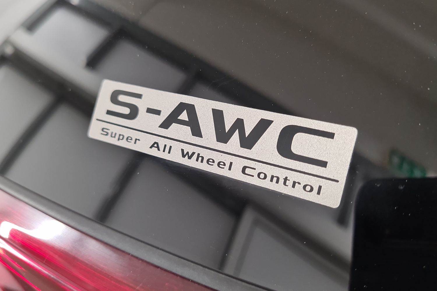 MITSUBISHI OUTLANDER PHEV 2019