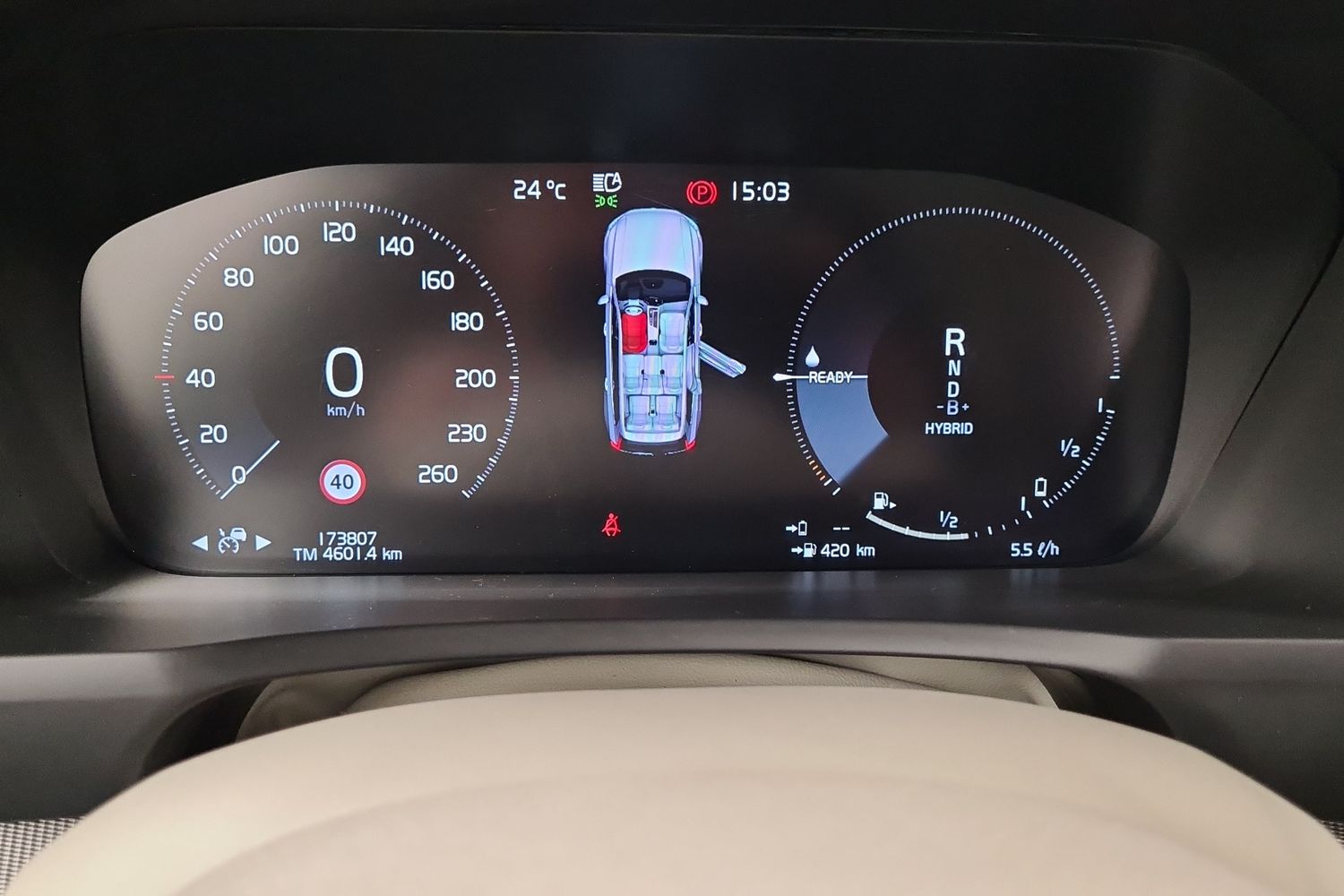 VOLVO XC90 21