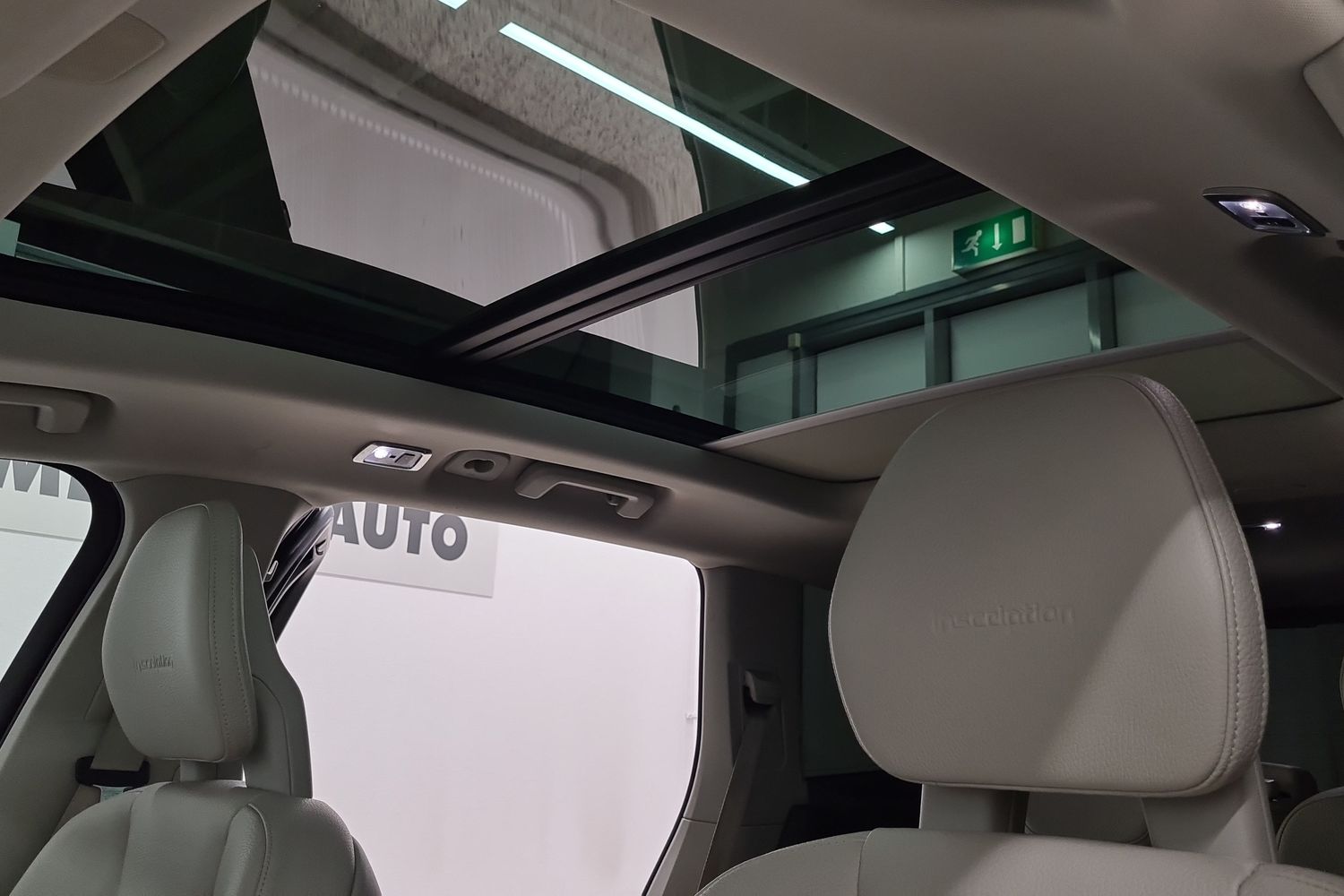 VOLVO XC90 24