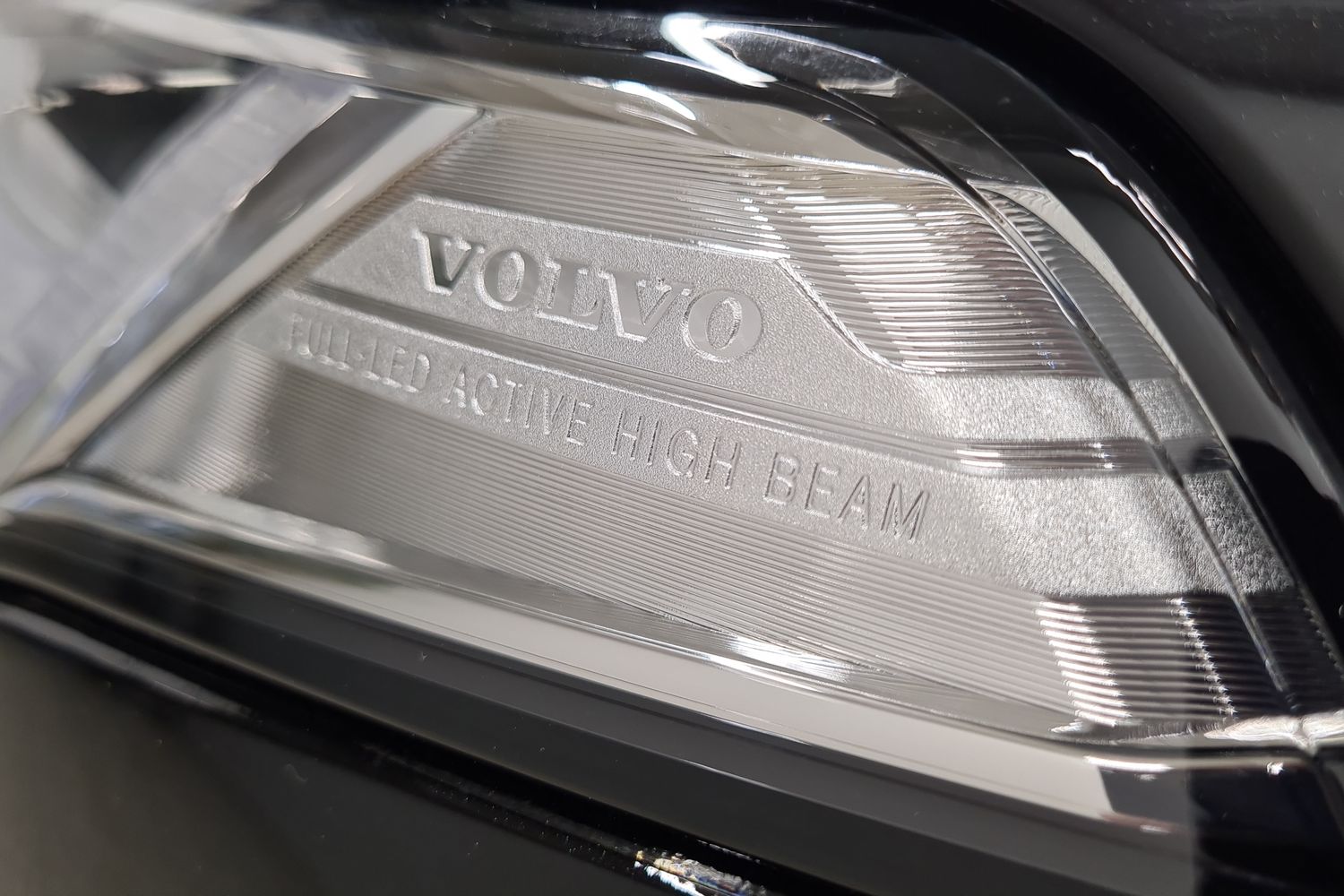 VOLVO XC90 26