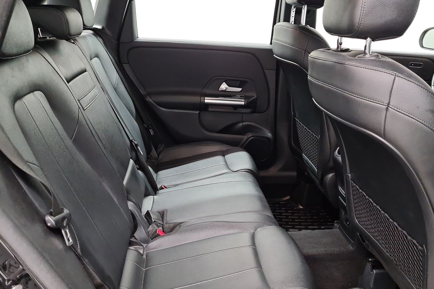 MERCEDES-BENZ B 2021