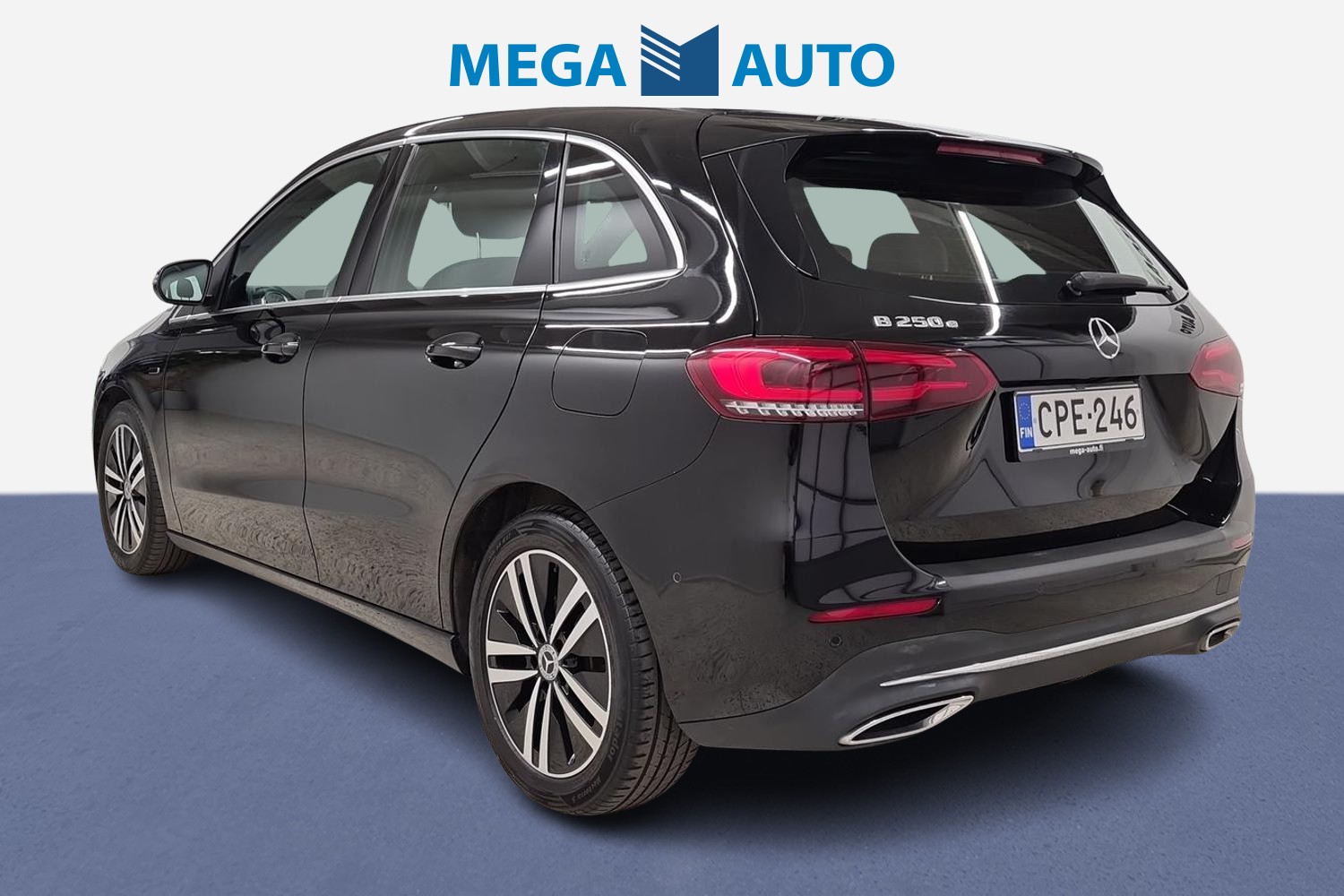 MERCEDES-BENZ B 2021