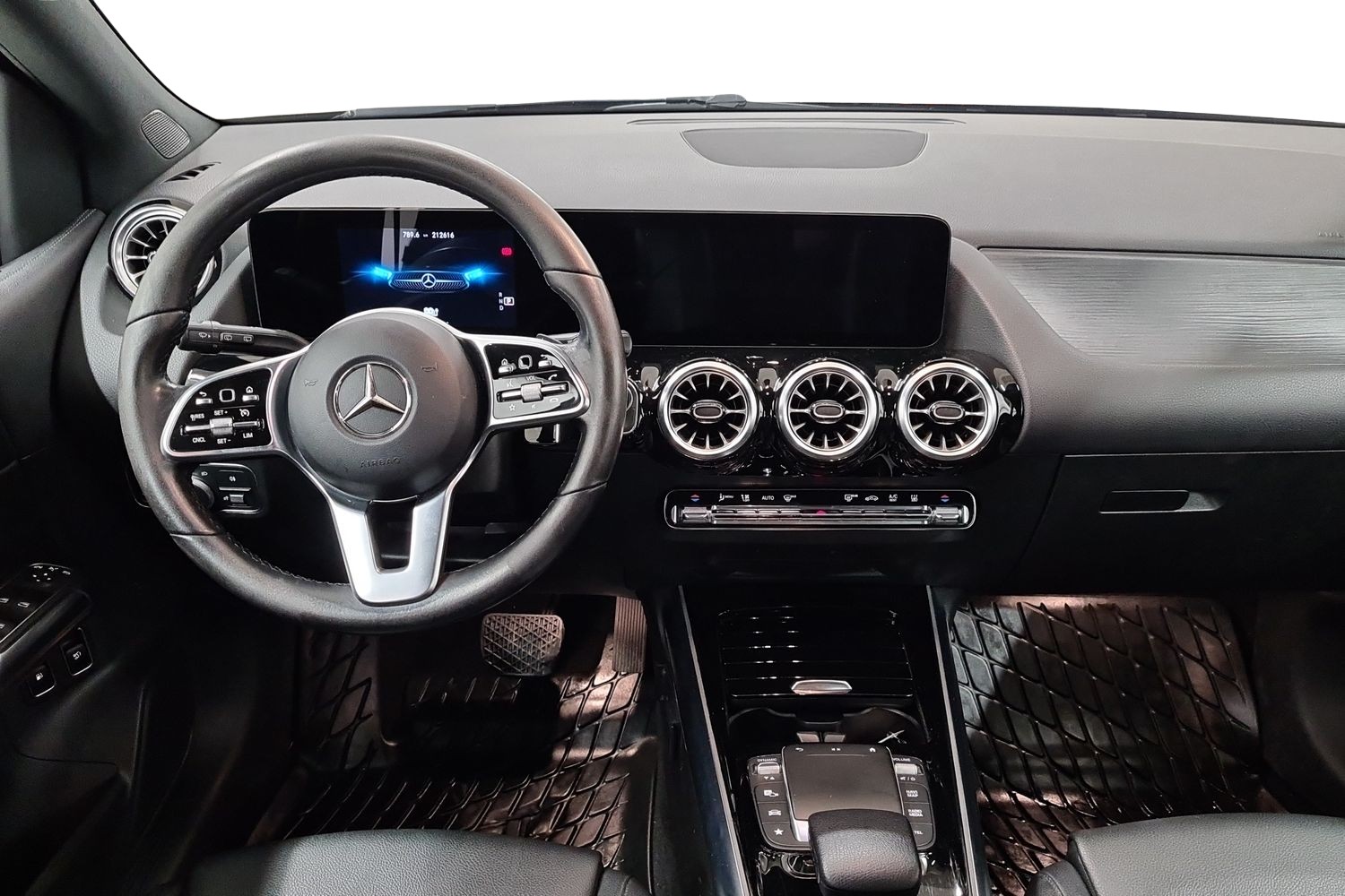 MERCEDES-BENZ B 2021