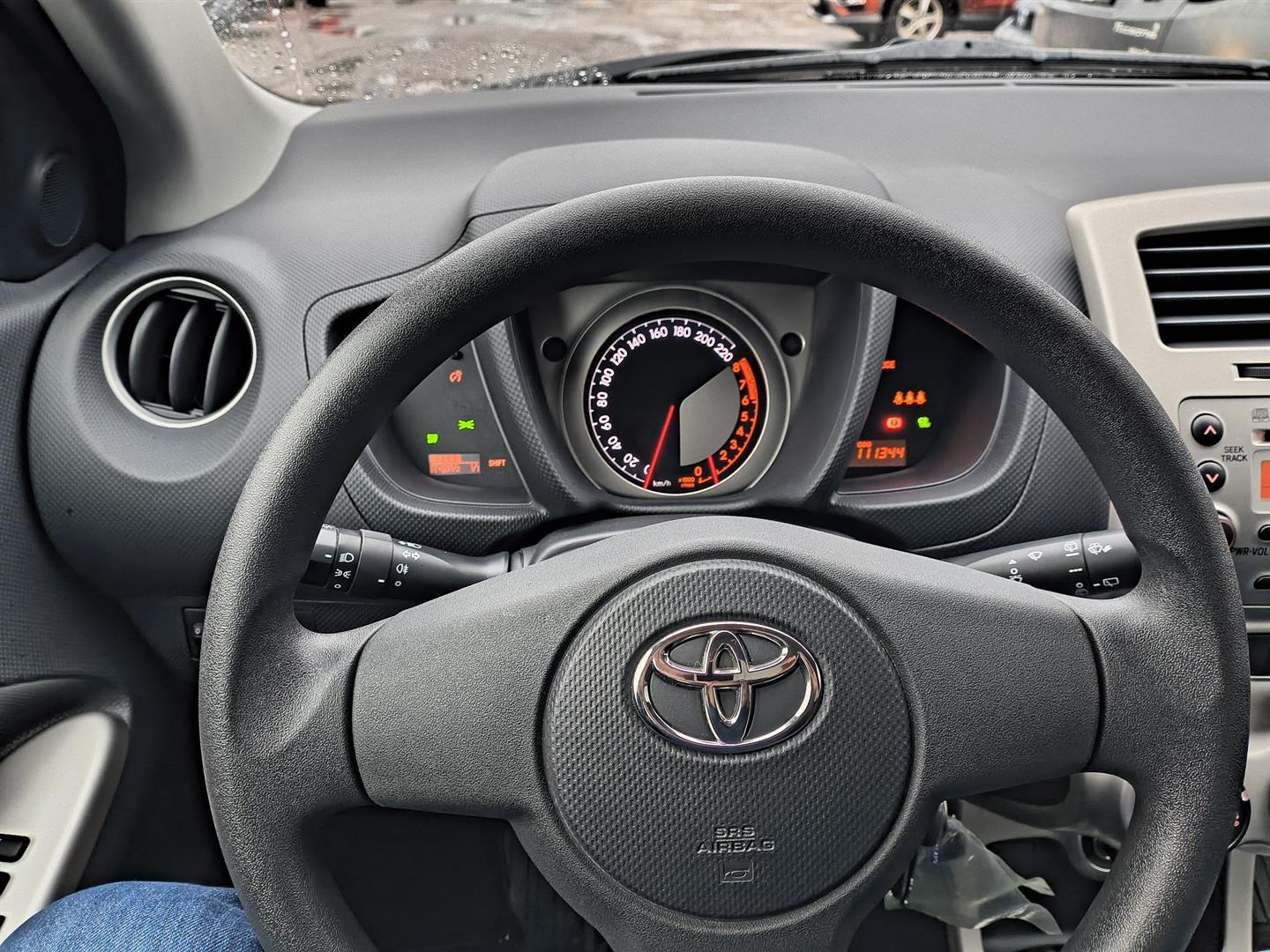 TOYOTA Urban Cruiser 2009