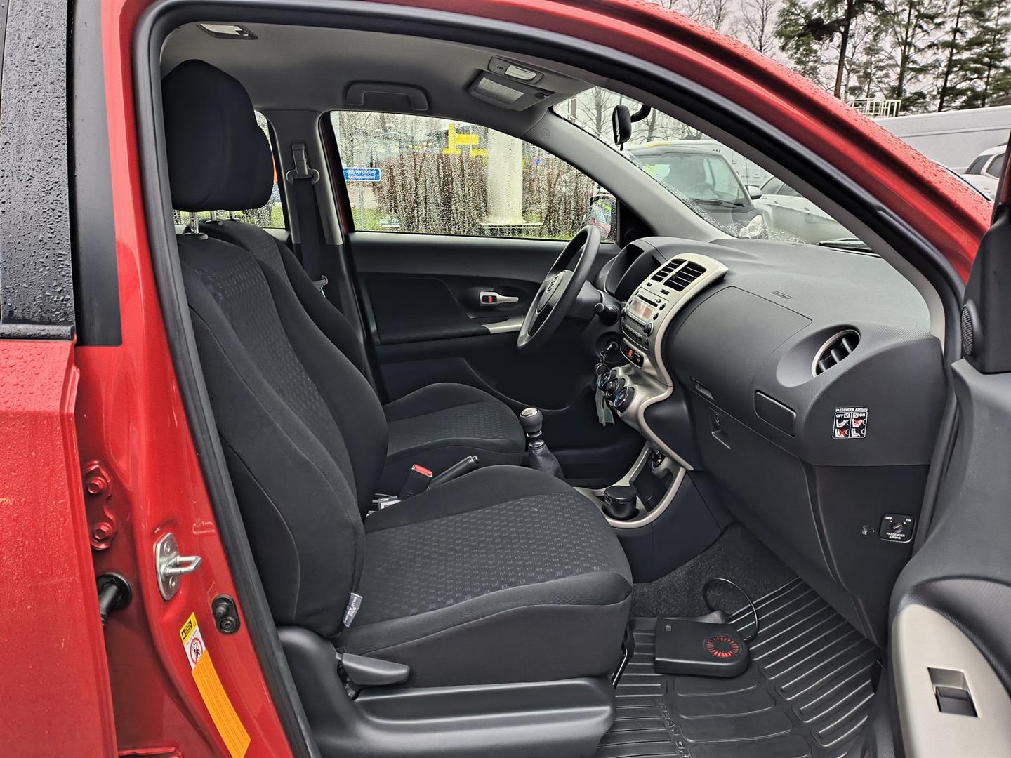 TOYOTA Urban Cruiser 2009