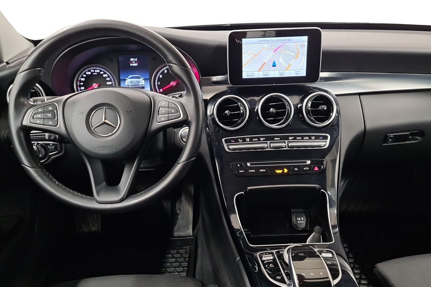 MERCEDES-BENZ C 2016