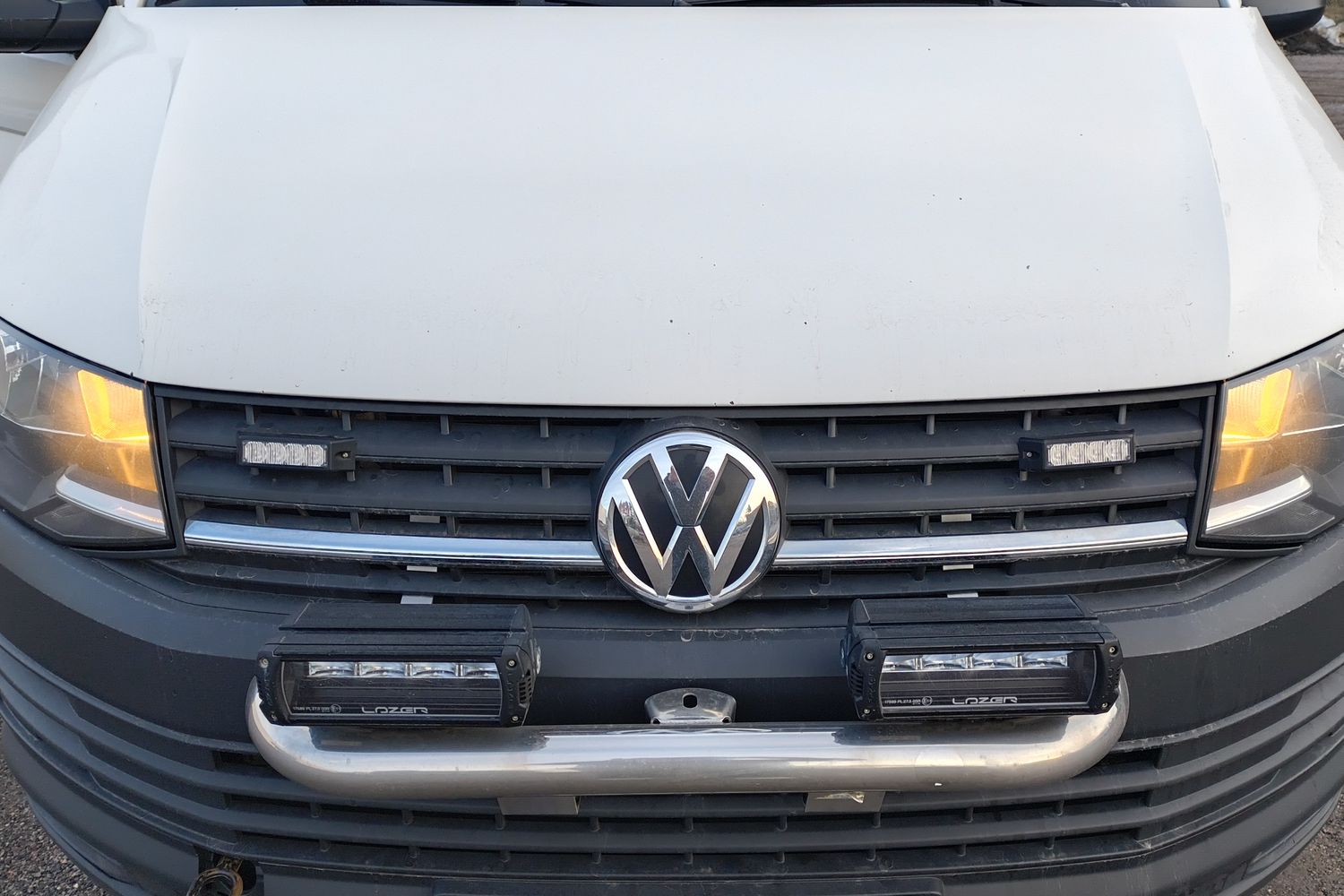 VOLKSWAGEN TRANSPORTER 2018