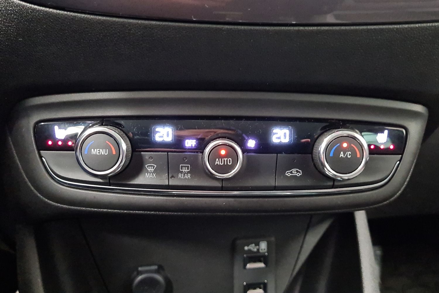 OPEL Crossland X 2020