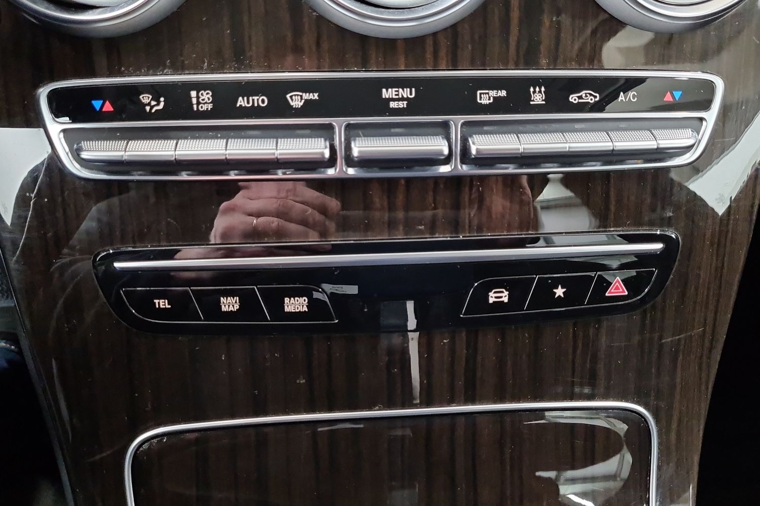 MERCEDES-BENZ GLC 2021