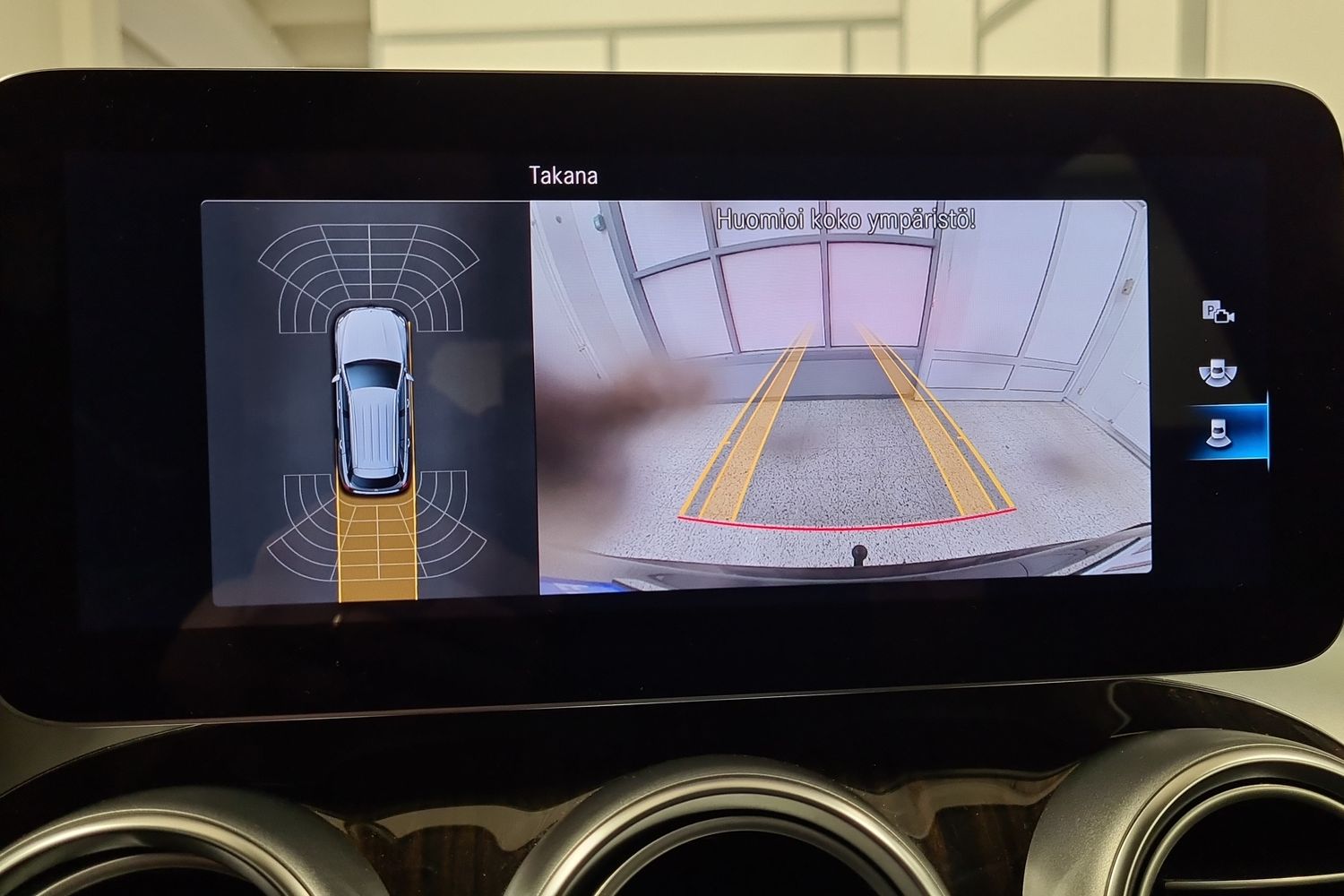 MERCEDES-BENZ GLC 2021