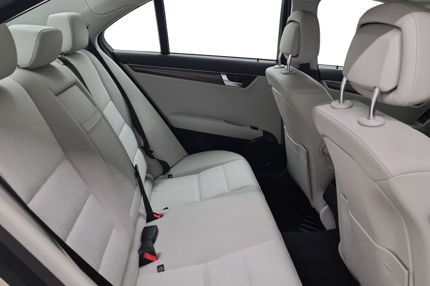 MERCEDES-BENZ C 2010