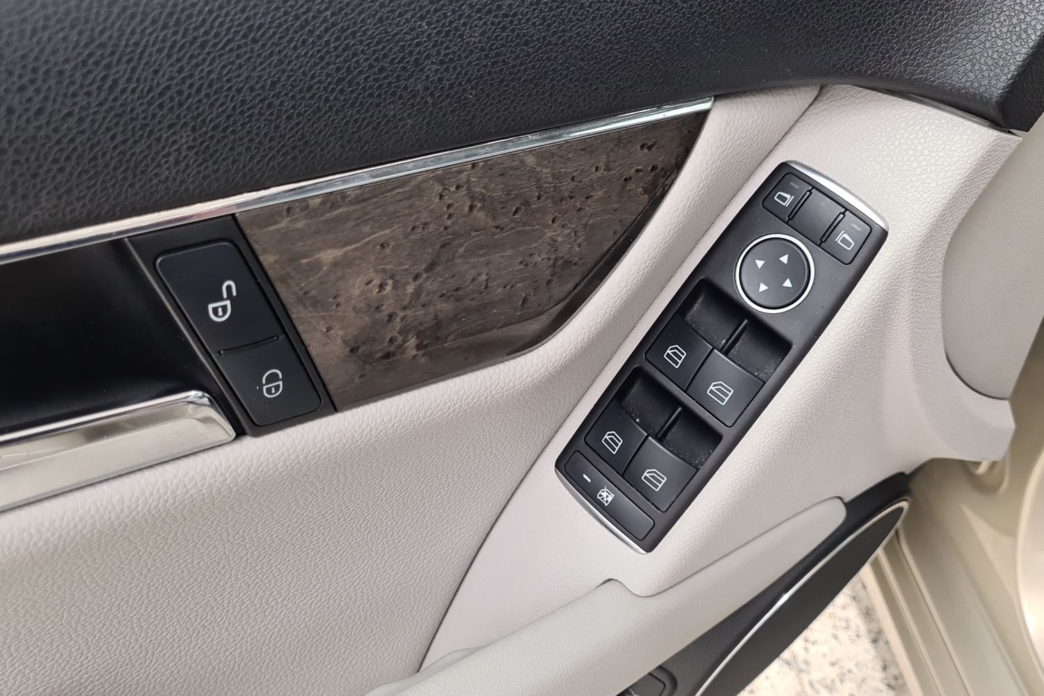 MERCEDES-BENZ C 2010