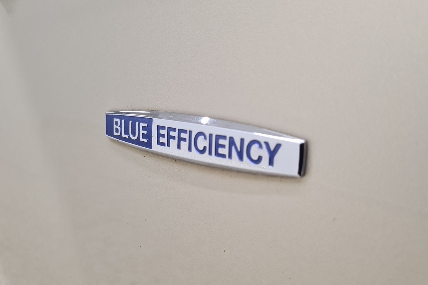 MERCEDES-BENZ C 2010