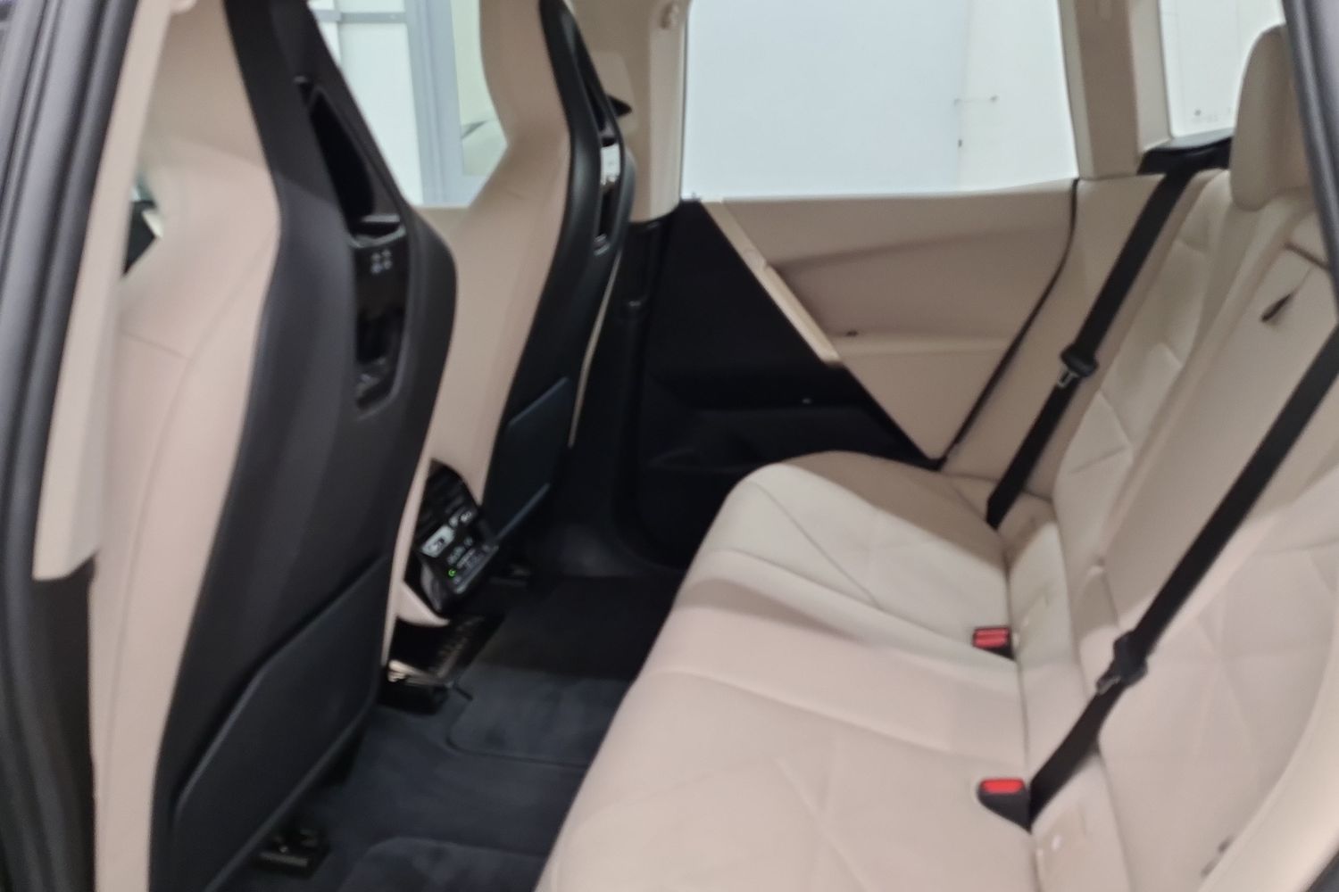 BMW iX 2023