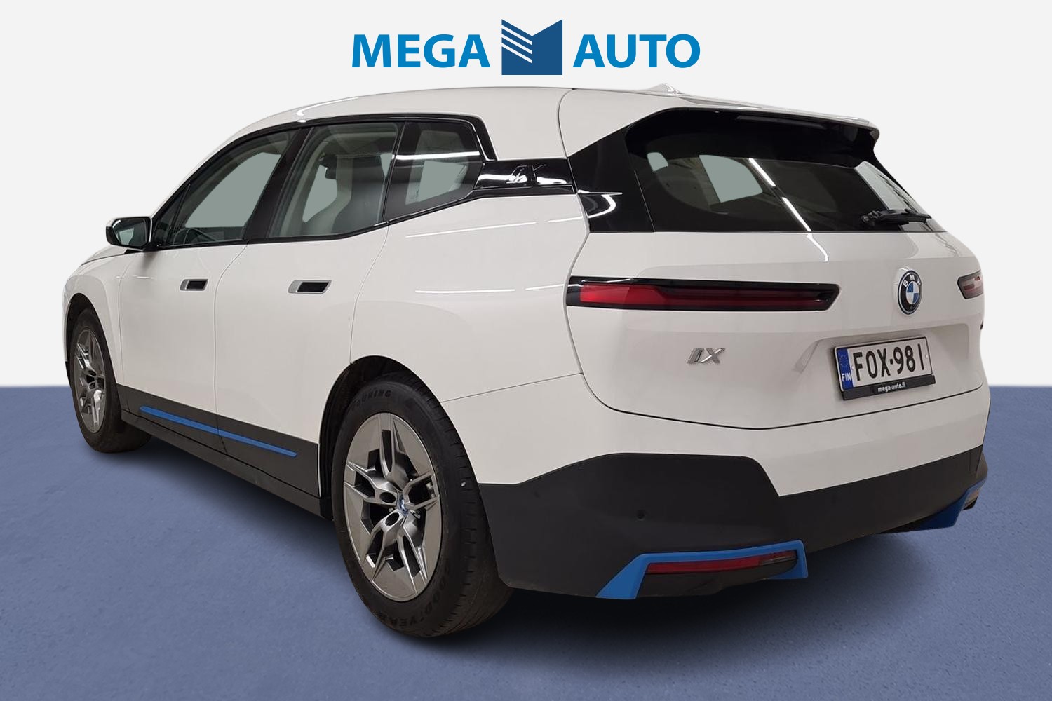 BMW iX 2023