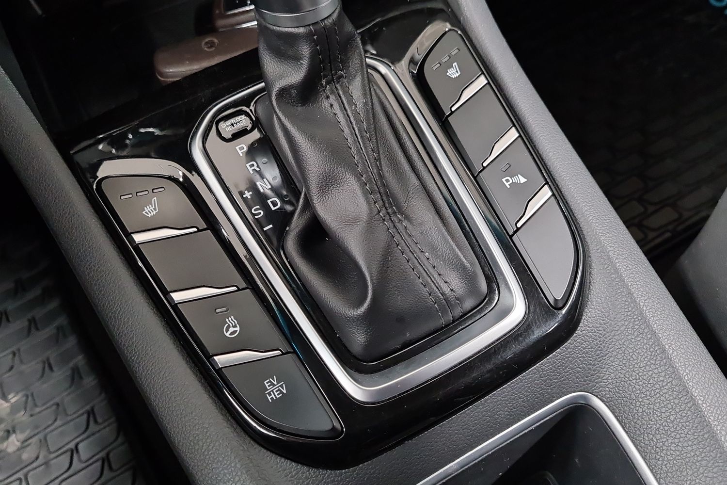 HYUNDAI IONIQ plug-in 2018