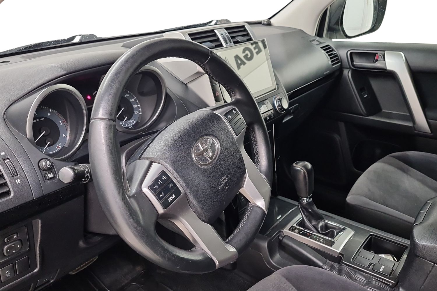 TOYOTA LAND CRUISER 2016