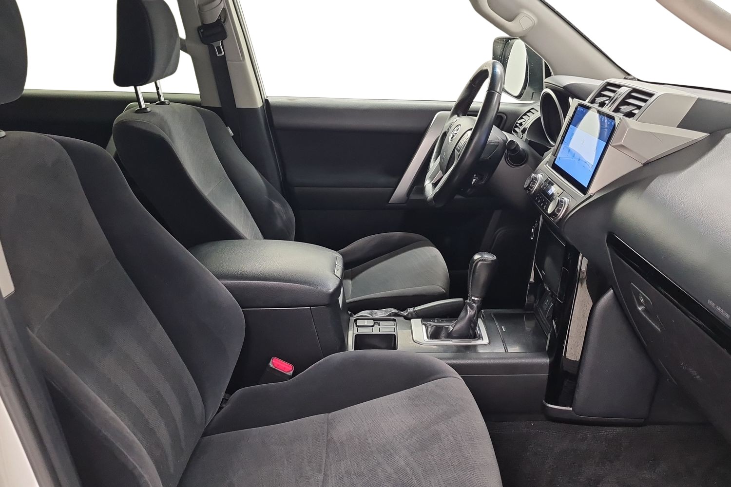 TOYOTA LAND CRUISER 2016