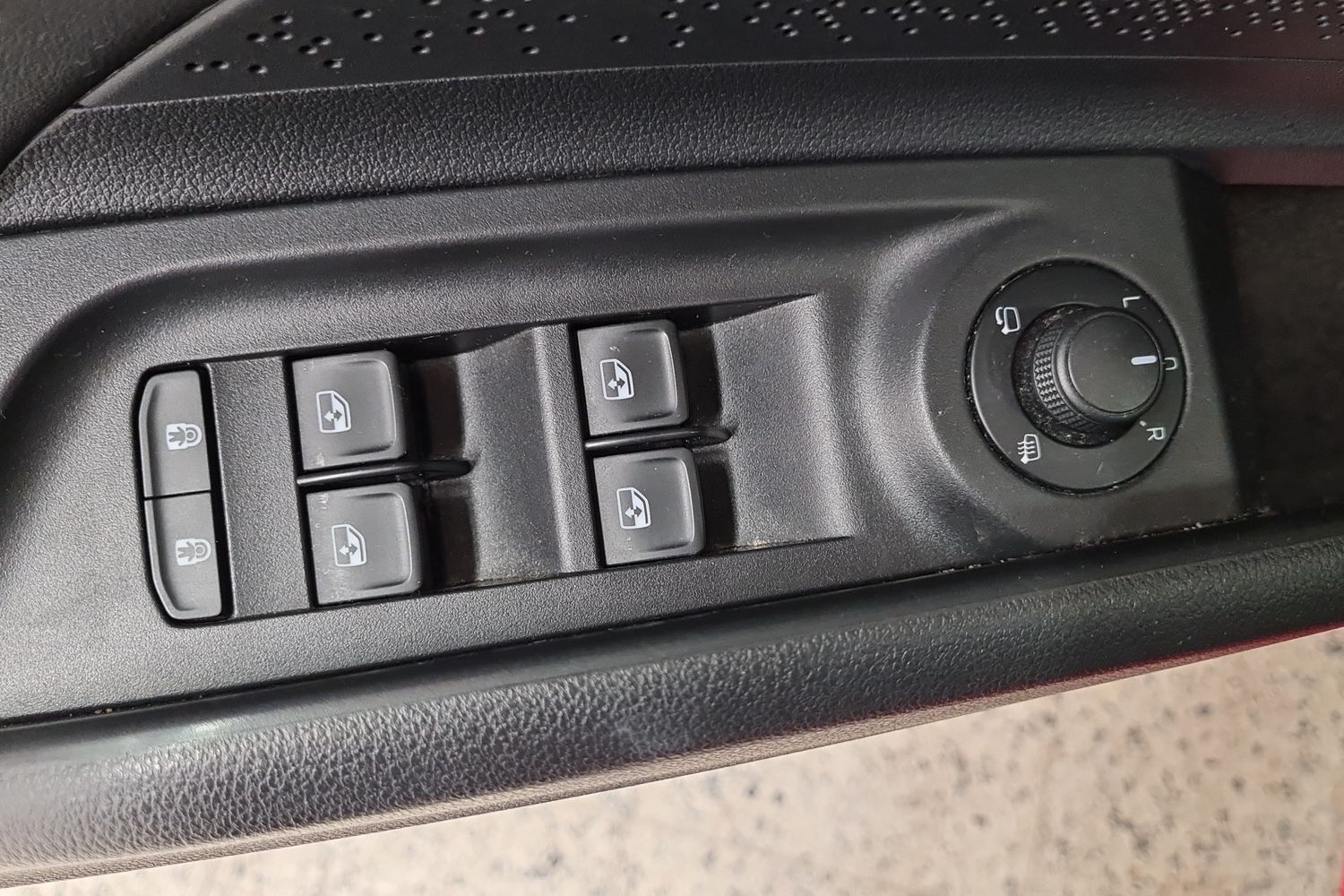 SKODA Enyaq 2022