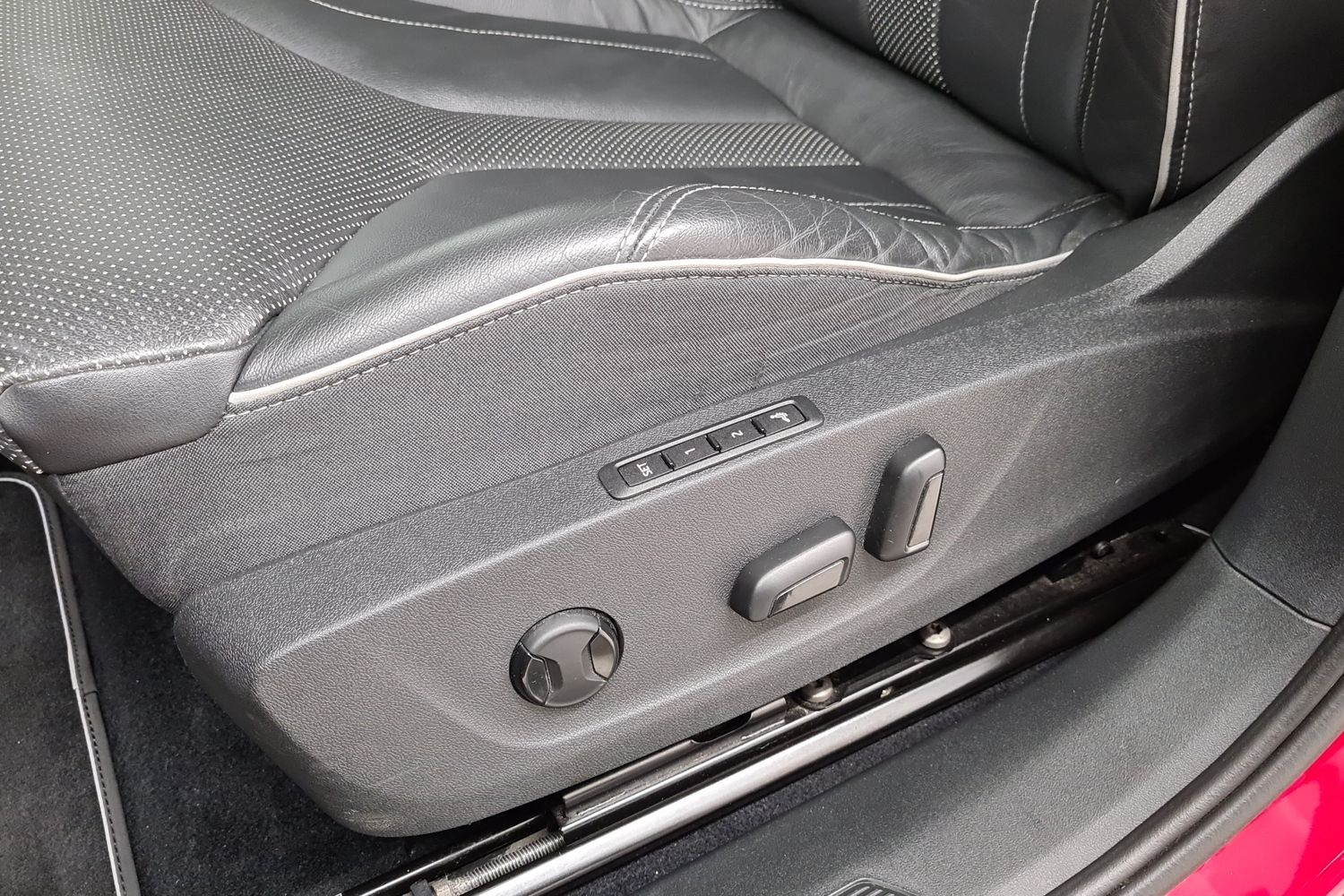 SKODA Enyaq 2022