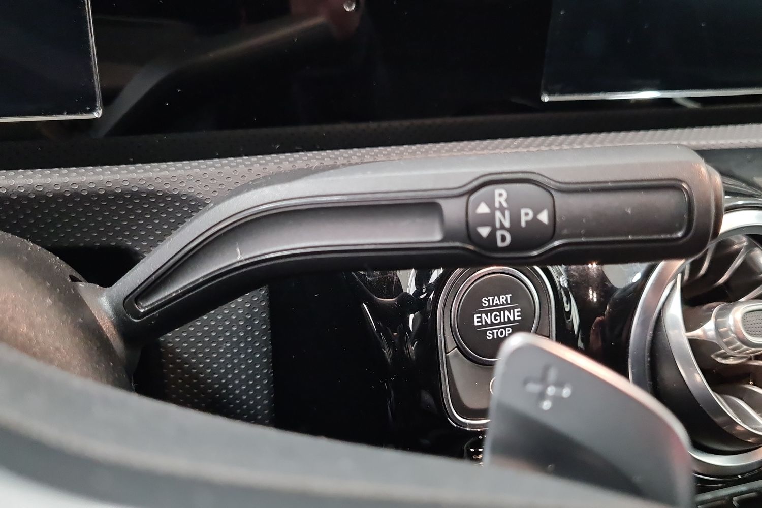 MERCEDES-BENZ A 2019