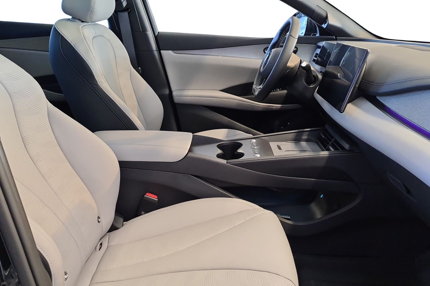 BYD Seal 6 DM-i 2025