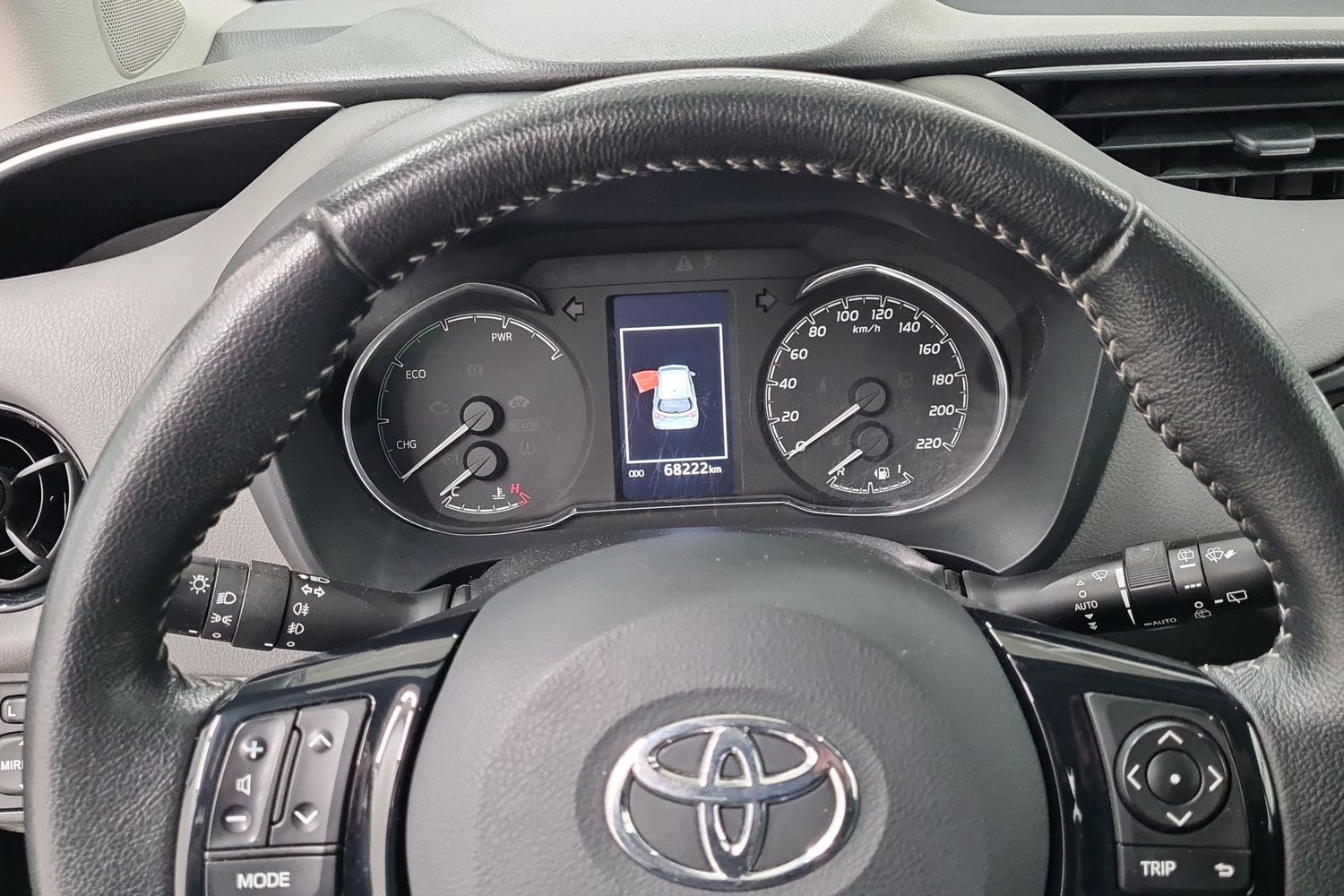 TOYOTA YARIS 2019