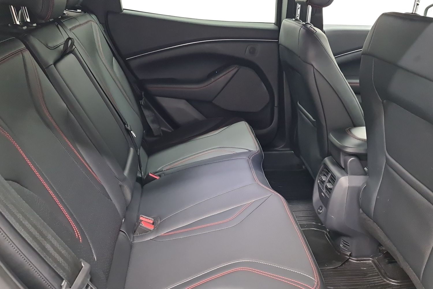 FORD Mustang Mach-E 2023