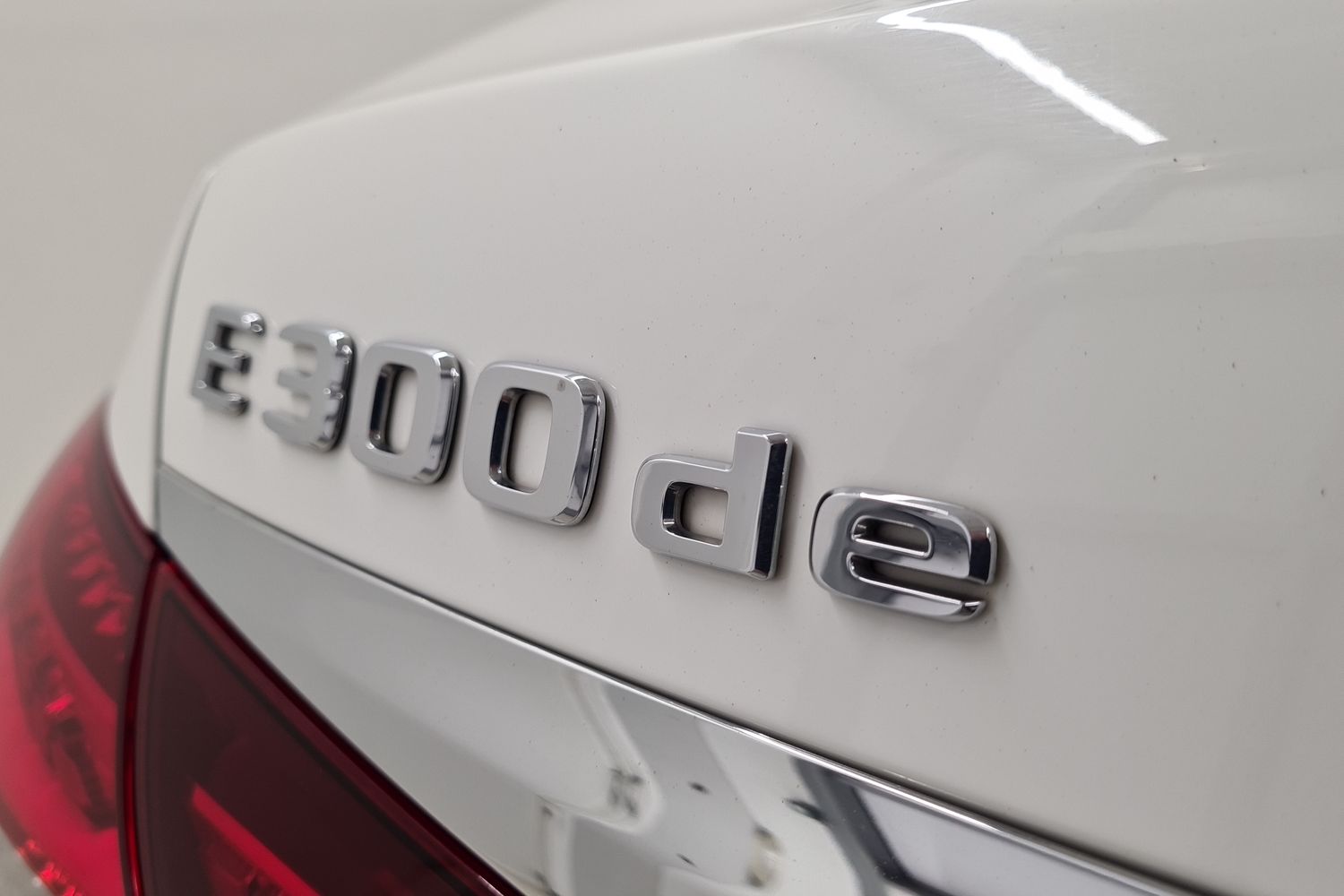 MERCEDES-BENZ E 2020