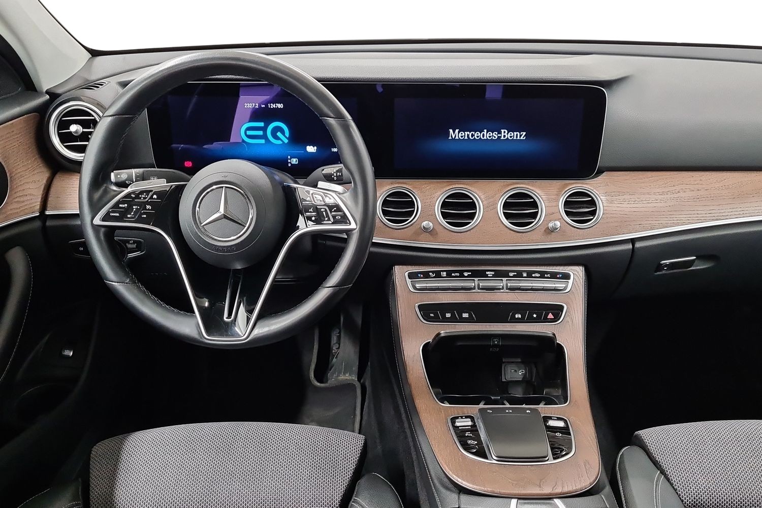 MERCEDES-BENZ E 2020