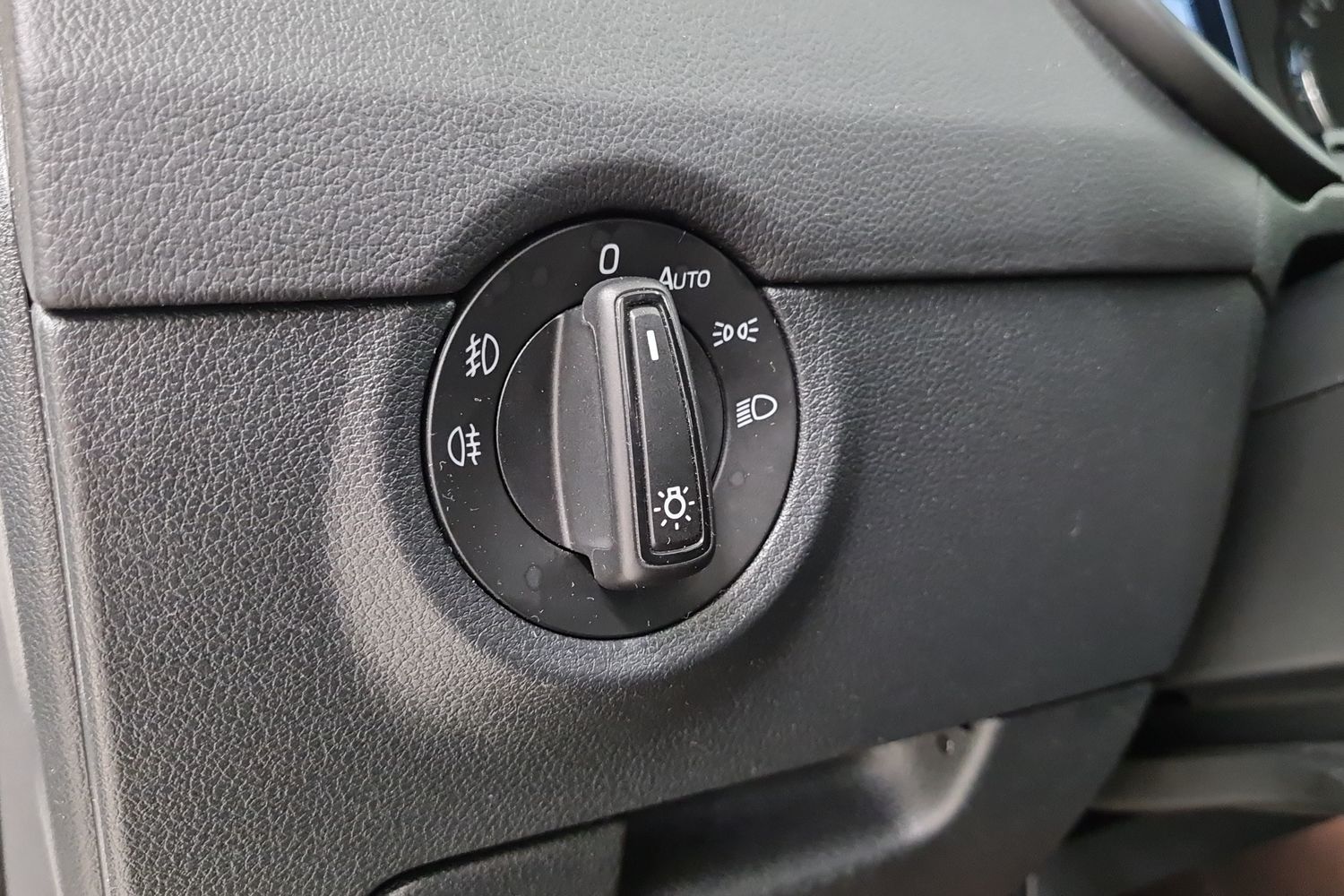 SKODA OCTAVIA 16