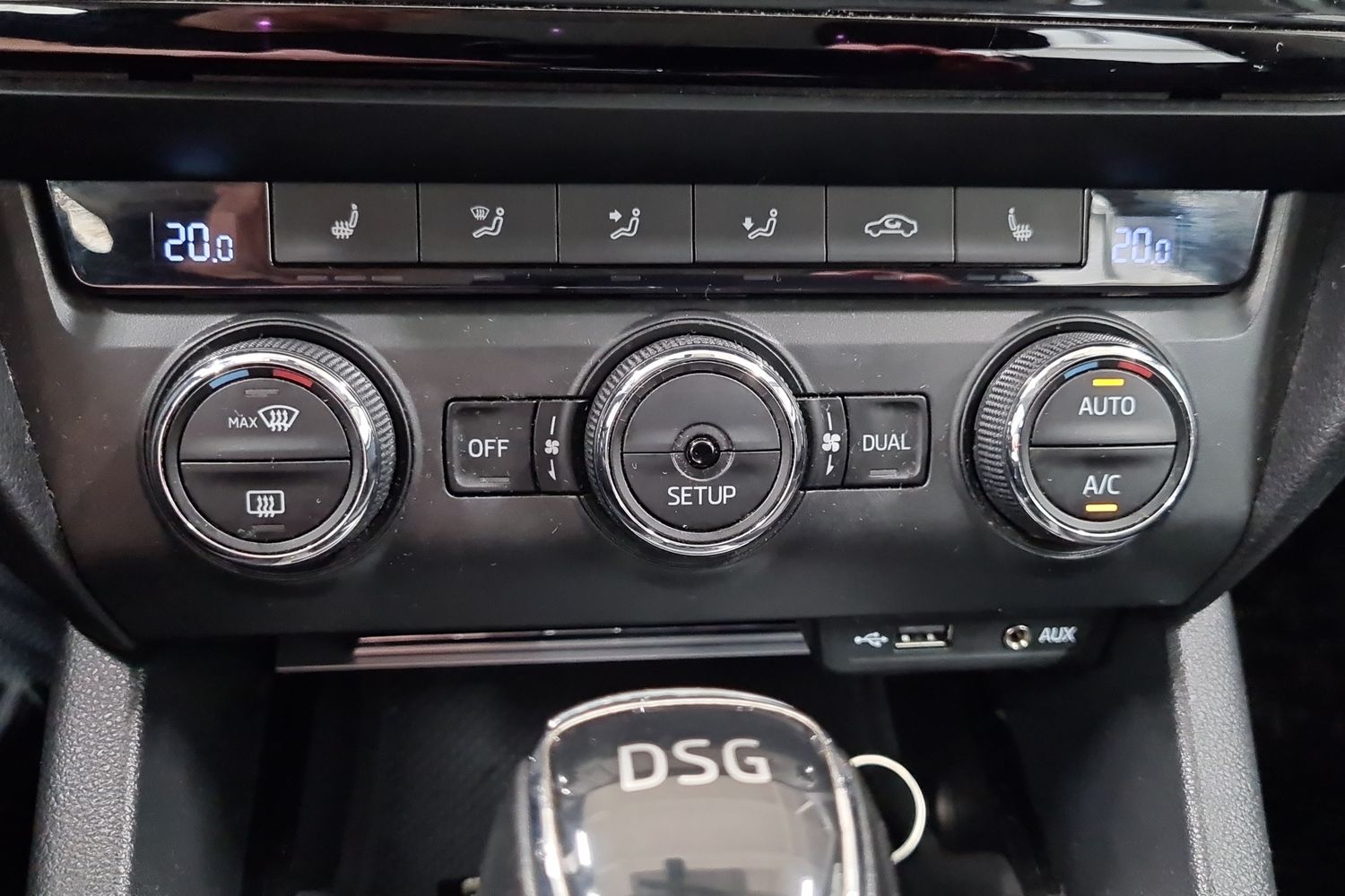 SKODA OCTAVIA 20