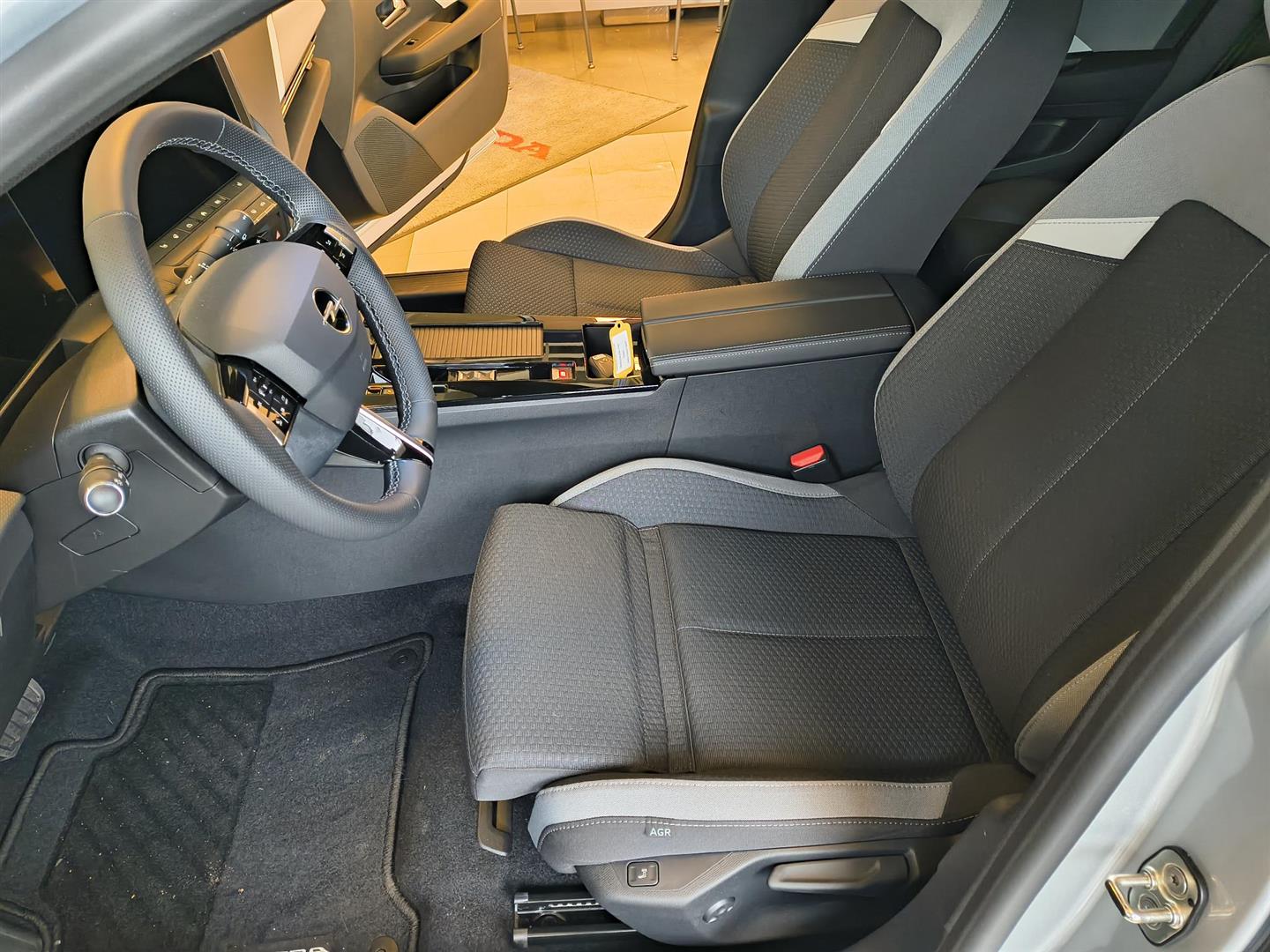 Opel Astra 2025
