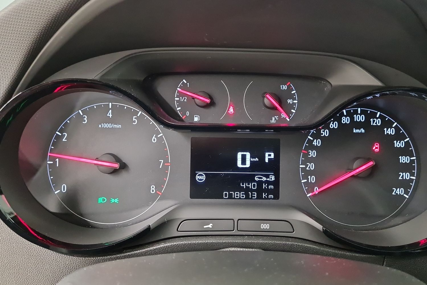 OPEL Crossland X 2019