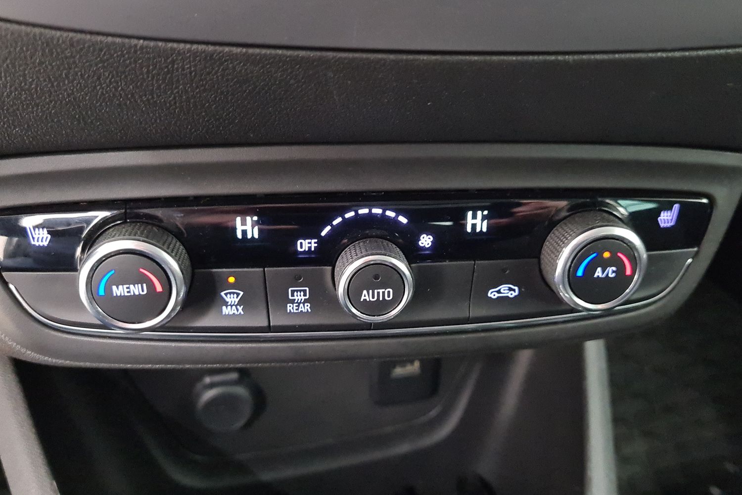 OPEL Crossland X 2019