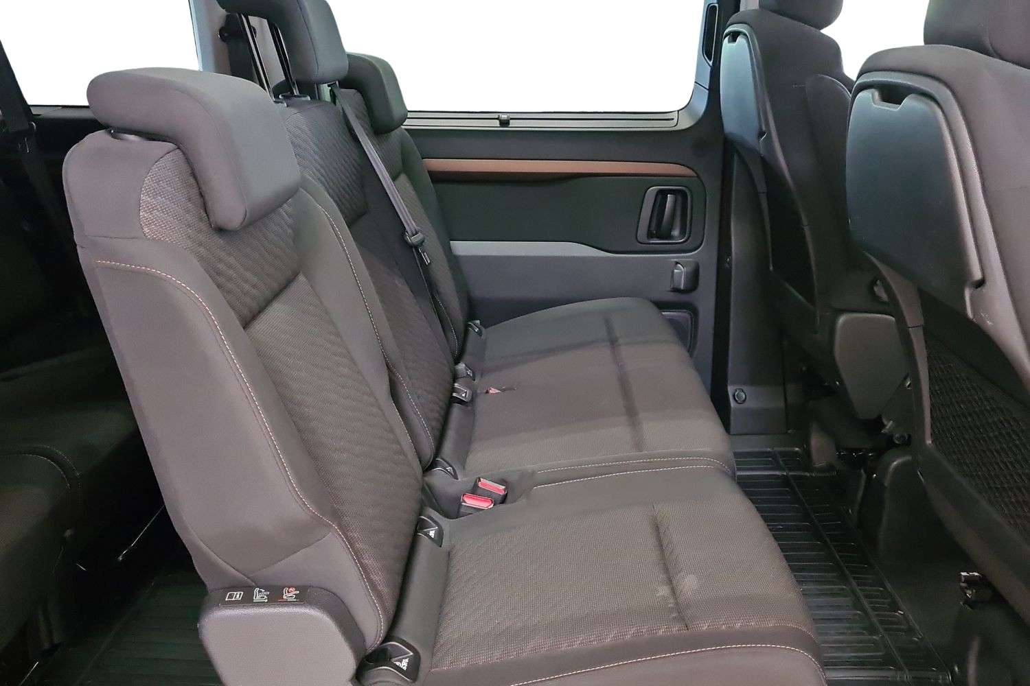 TOYOTA Proace Verso 11