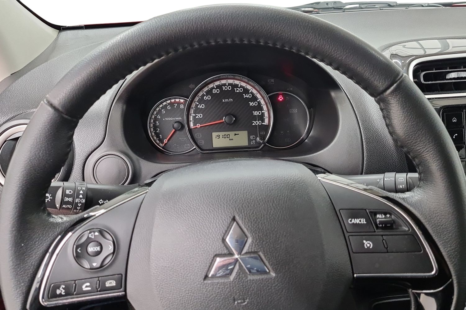 MITSUBISHI SPACE STAR 2022