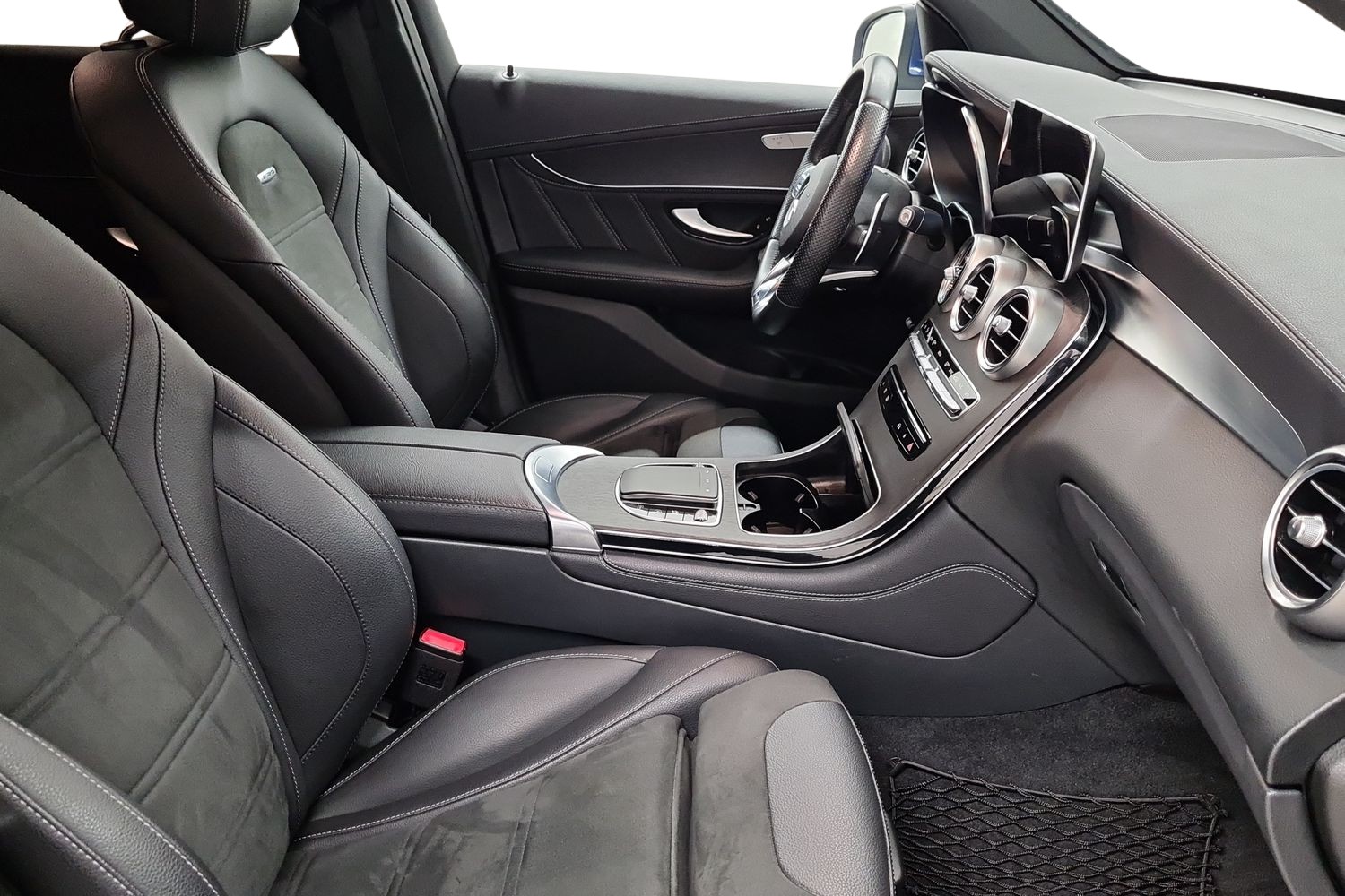 MERCEDES-BENZ GLC 2020