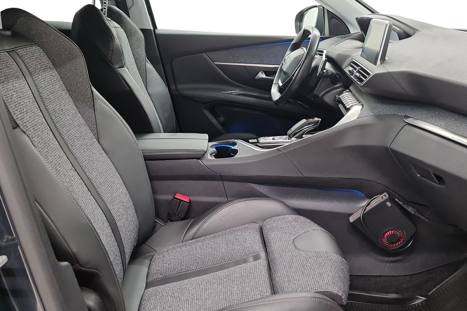 PEUGEOT 3008 2018