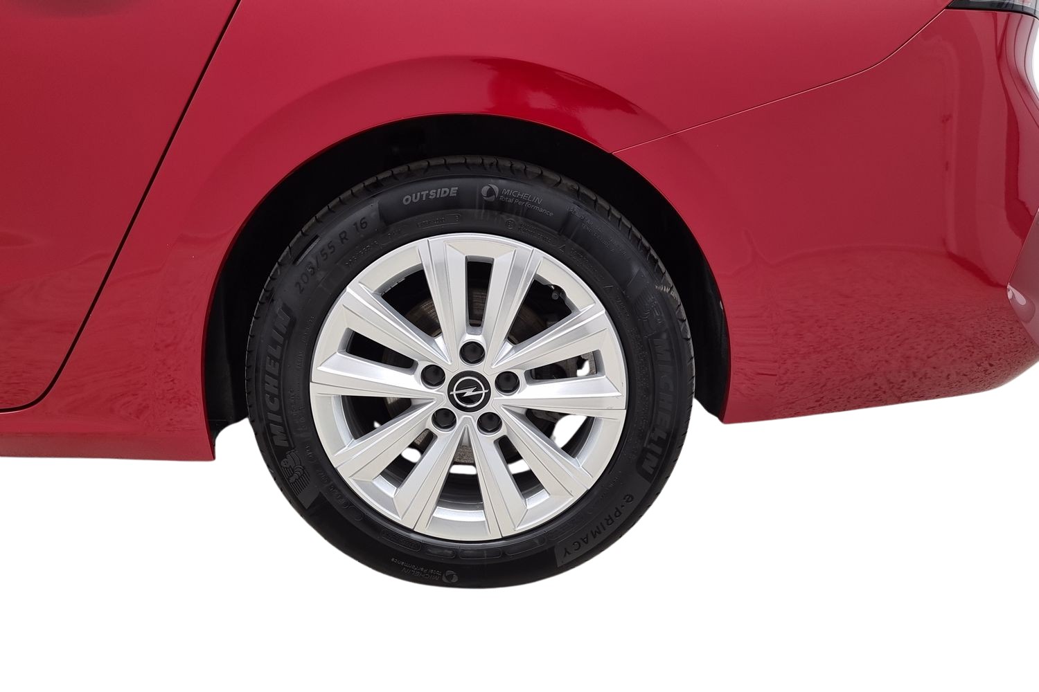 Opel Astra 2024