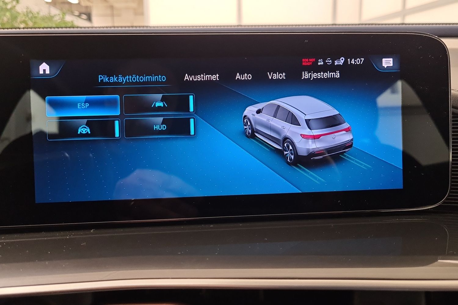 MERCEDES-BENZ EQC 2021