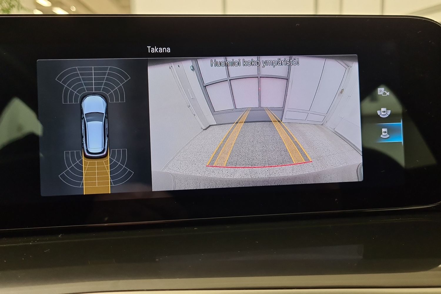 MERCEDES-BENZ EQC 2021