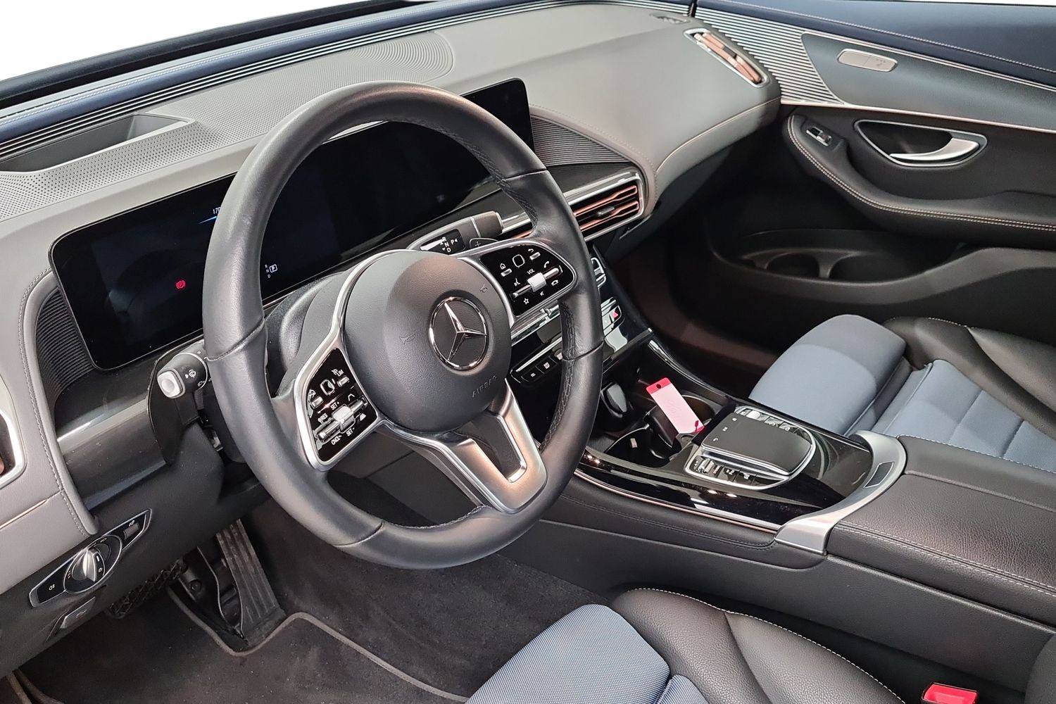 MERCEDES-BENZ EQC 2021